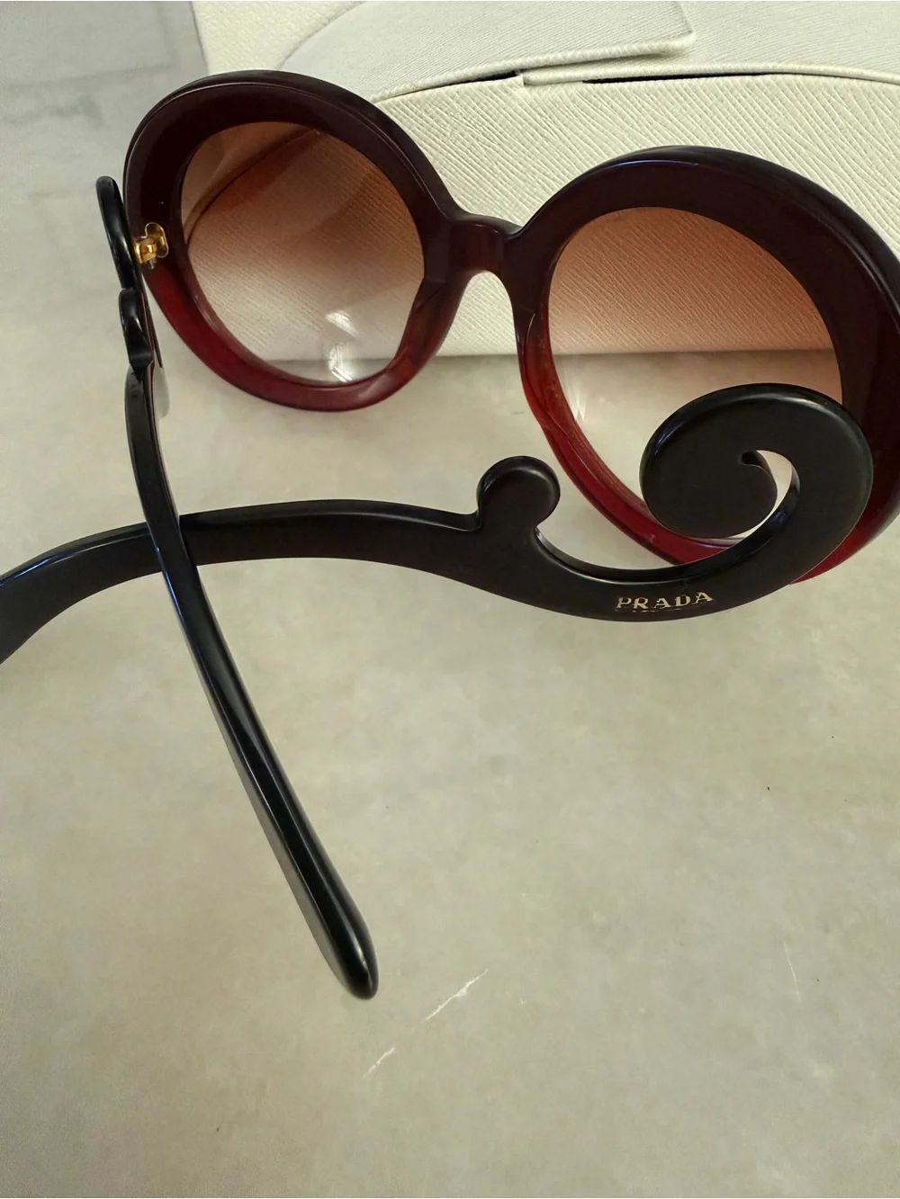 Prada oversized round